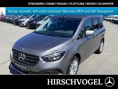 Gebraucht Mercedes T180 Progressive 131 PS (96 kW) 2025 Grau Van / Kleinbus