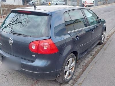 VW Golf V