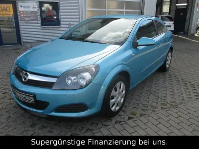 Gebraucht Opel Astra GTC Edition 90 PS (66 kW) 2009 Blau Coupé
