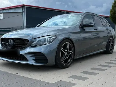Gebraucht Mercedes C220 AMG line 194 PS (142 kW) 2021 Grau Kombi