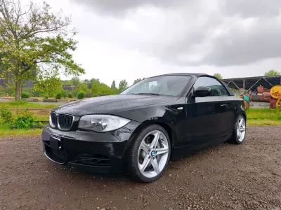 Gebraucht BMW 135 Cabriolet Sport Line 306 PS (225 kW) 2012 Schwarz Cabrio