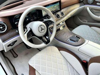 Mercedes E300