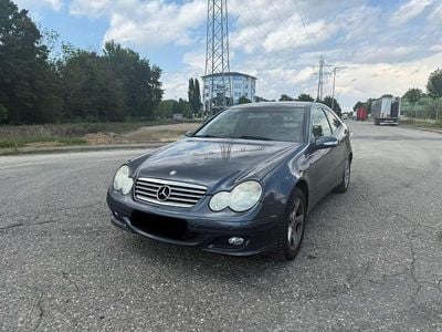 Mercedes C200