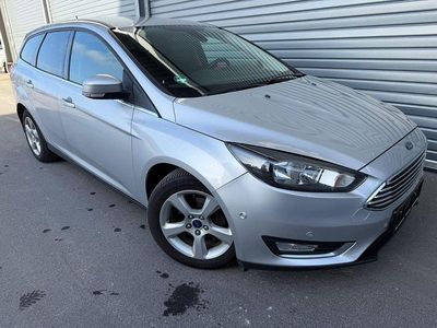 Usata Ford Focus Titanium 125 CV (91 kW) 2015 Argento Station wagon