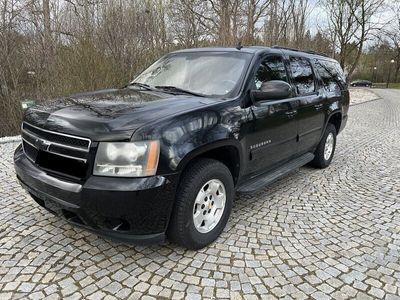 gebraucht Chevrolet Suburban 1500, 5.3V8, 127 000 km, 8 sitz, 4x4, flexfuel