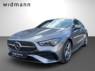Grau Gebraucht 2023 Mercedes CLA200 Shooting Brake AMG Kombi | 38.850 €