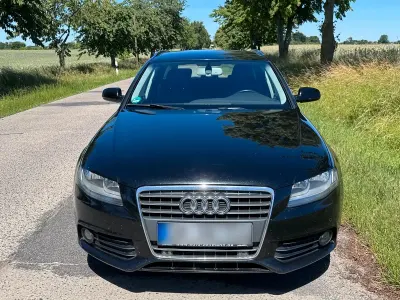 Gebraucht Audi A4 Comfort 2011 Schwarz Kombi