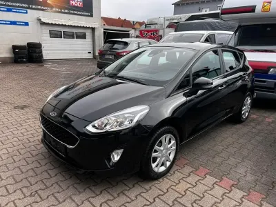 Gebraucht Ford Fiesta Cool & Connect 86 PS (63 kW) 2019 Schwarz Kleinwagen