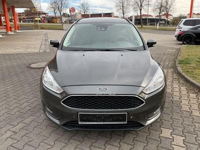 Gebraucht Ford Focus Business Edition 120 PS (88 kW) 2018 Grau Limousine