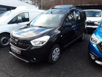 Schwarz Gebraucht 2019 Dacia Dokker Comfort Van / Kleinbus | 10.900 € (Fairer Preis)