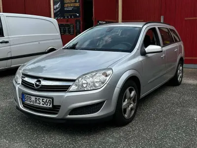Gebraucht Opel Astra 101 PS (74 kW) 2007 Grau Kombi