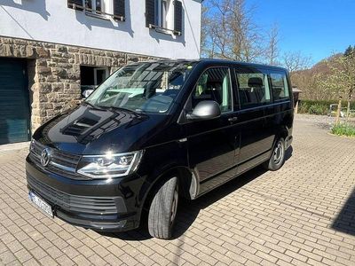 Second-hand VW T6 150 CP (110 kW) 2019 Negru Van