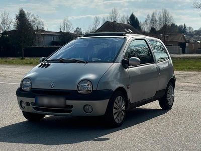 Gebraucht Renault Twingo 60 PS (44 kW) 2001 Silber Kleinwagen