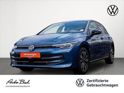 Gebraucht VW Golf VIII Goal 150 PS (110 kW) 2025 Anemonenblau metallic Limousine
