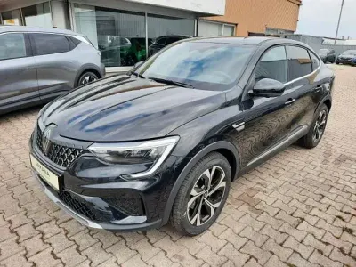 Gebraucht Renault Arkana Komfort 145 PS (106 kW) 2025 Schwarz SUV