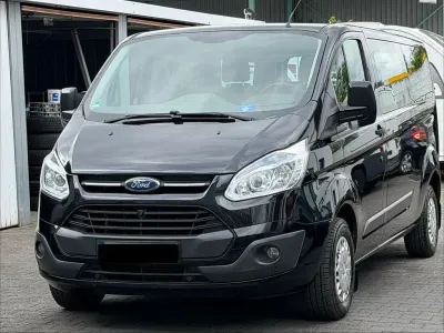 Używany Ford Transit Custom Trend 101 KM (74 kW) 2014 Czarny Kombi