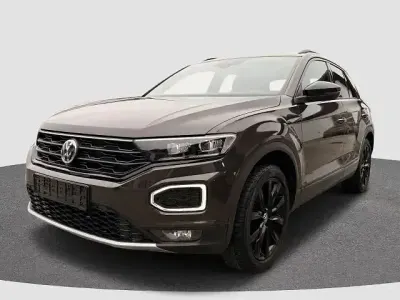 Usata VW T-Roc 190 CV (139 kW) 2020 Marrone SUV