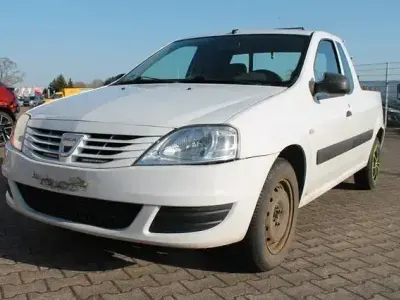 Gebraucht Dacia Logan Ambiance 68 PS (50 kW) 2011 Weiss Pickup