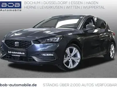 Usata Seat Leon FR 150 CV (110 kW) 2022 Grigio Berlina