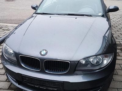 Gebraucht BMW 120 Cabriolet 177 PS (130 kW) 2008 Grau Cabrio