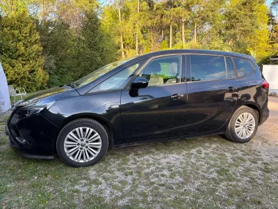 Gebraucht Opel Zafira Tourer 140 PS (102 kW) 2016 Schwarz Van / Kleinbus