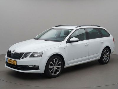 Weiß Gebraucht 2017 Skoda Octavia Drive Kombi | 7.200 €