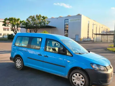 Gebraucht VW Caddy 105 PS (77 kW) 2014 Blau Van / Kleinbus