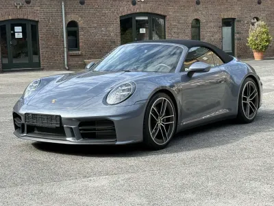 Gebraucht Porsche 911 Carrera T 394 PS (289 kW) 2025 Vanadiumgraumetallic Cabrio