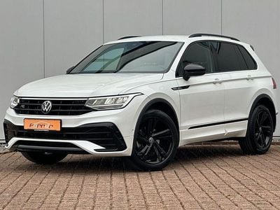 Second-hand VW Tiguan R-line 150 CP (110 kW) 2023 Alb SUV