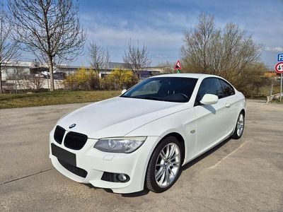 Gebraucht BMW 330 M Sport 272 PS (200 kW) 2010 Weiß Coupé