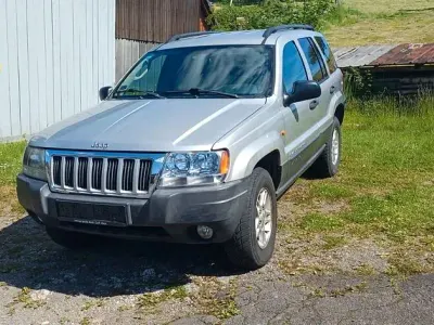 Käytetty Jeep Grand Cherokee Laredo 163 HP (119 kW) 2003 Hopea Katumaasturi