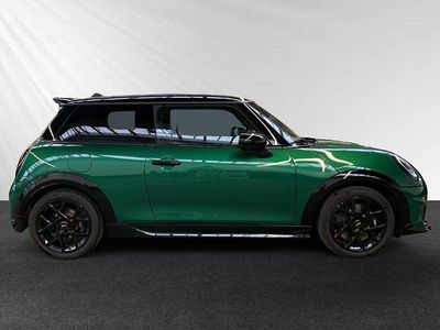 Gebraucht Mini Cooper 156 PS (114 kW) 2024 British racing green metallic Kleinwagen