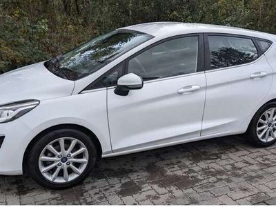 gebraucht Ford Fiesta Fiesta1.0 EcoBoost Titanium mit AHK