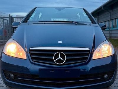 Gebraucht Mercedes A160 95 PS (69 kW) 2009 Blau Kombi