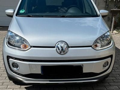 VW cross up!