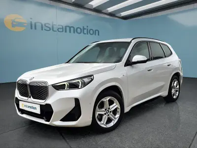 Gebraucht BMW iX1 230 kW (313 PS) 2024 Weiß SUV