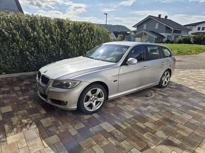 Second-hand BMW 320 177 CP (130 kW) 2008 Argintiu Break
