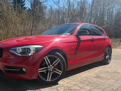 Usata BMW 116 Sport Line 136 CV (100 kW) 2012 Rosso Utilitaria