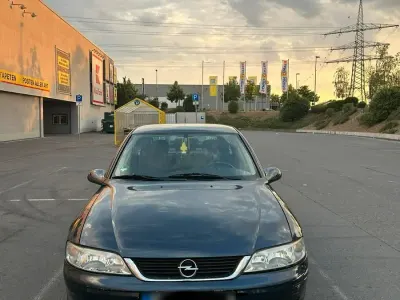 Gebraucht Opel Vectra 2000 Blau Limousine