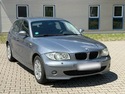 Gebraucht BMW 118 122 PS (89 kW) 2006 Grau Kleinwagen
