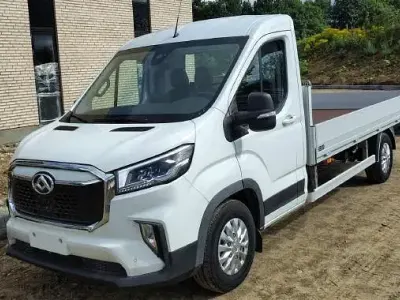 Neu Maxus eDeliver 9 150 kW (204 PS) 2025 Weiß Van