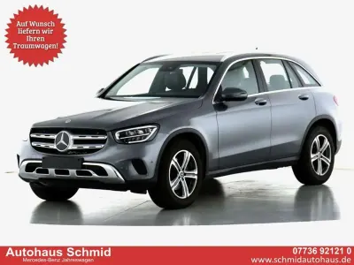 Używany Mercedes GLC220 Exclusive 194 KM (142 kW) 2022 Szary SUV