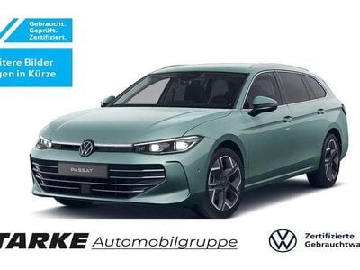 Grün Gebraucht 2024 VW Passat Elegance Kombi | 38.540 € (Superpreis)