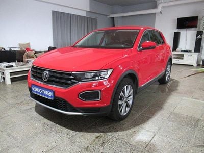 Käytetty VW T-Roc Style 150 HP (110 kW) 2019 Punainen Katumaasturi