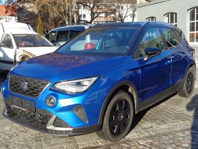 Blau Gebraucht 2023 Seat Arona FR SUV | 19.990 € (Fairer Preis)