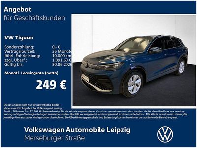 Nouă VW Tiguan R-line 150 CP (110 kW) 2025 Albastru SUV