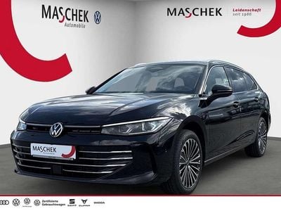 Neu VW Passat Elegance 150 PS (110 kW) 2025 Grenadillschwarz metallic Kombi