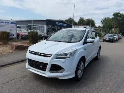Gebraucht Ford Kuga Individual 179 PS (131 kW) 2014 Weiß SUV