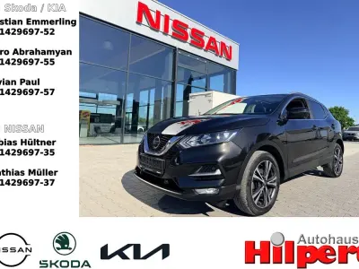 Gebraucht Nissan Qashqai N-Connecta 159 PS (116 kW) 2019 Black (m) (metallic) SUV
