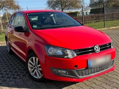 Gebraucht VW Polo Style 90 PS (66 kW) 2011 Rot Kleinwagen